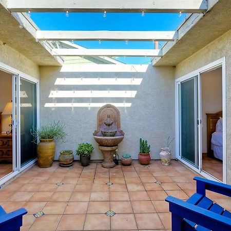 Great Group Retreat! Hacienda Decor, Spacious Floor Plan, Private Backyard 卡尔斯巴德 外观 照片