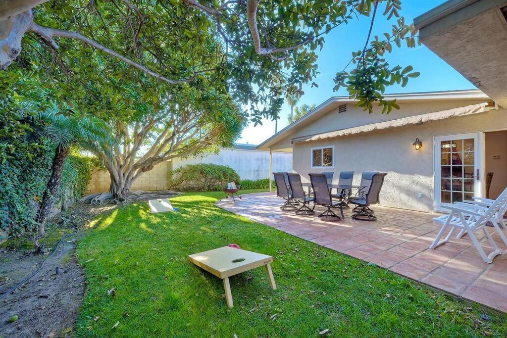Great Group Retreat! Hacienda Decor, Spacious Floor Plan, Private Backyard 卡尔斯巴德 外观 照片
